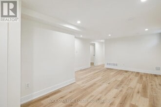 87 Leaside Dr in St Catharines, ON - Building Photo - Building Photo