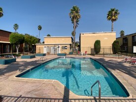 1641 Pentecost Way in San Diego, CA - Building Photo