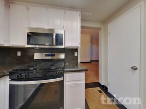 863 Pike Dr in Hemet, CA - Building Photo - Building Photo