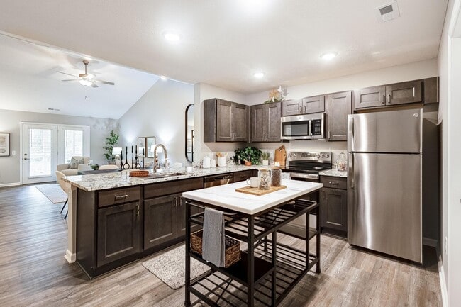 24 Glade Lp in Delaware, OH - Building Photo - Building Photo