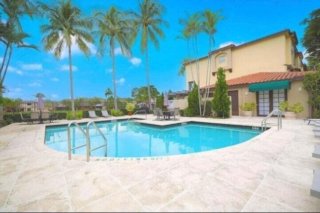 20889 St Andrews Blvd, Unit 2-2120 in Boca Raton, FL - Building Photo - Building Photo