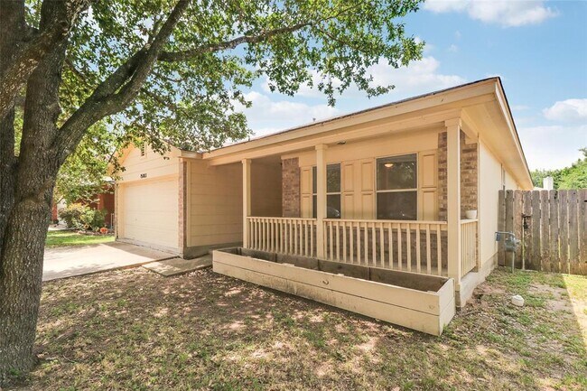 15003 Chamberlain Ct in Austin, TX - Building Photo - Building Photo