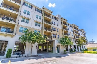 Richey Woods Senior Living in New Port Richey, FL - Building Photo - Building Photo