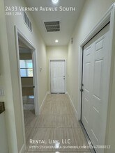 2433 Vernon Ave S in Lehigh Acres, FL - Building Photo - Building Photo