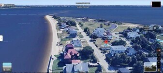 341 Shawomet Ave in Warwick, RI - Building Photo