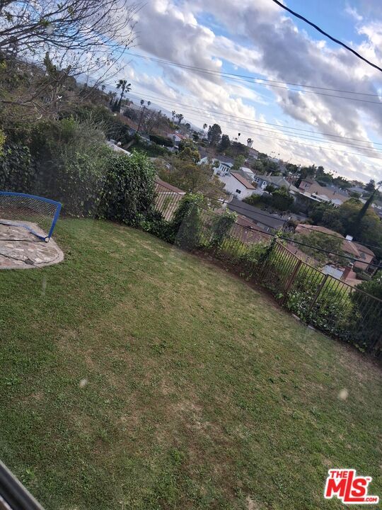 property at 5245 Maymont Dr