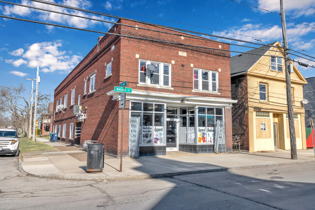 2202 Niagara St in Niagara Falls, NY - Building Photo - Primary Photo