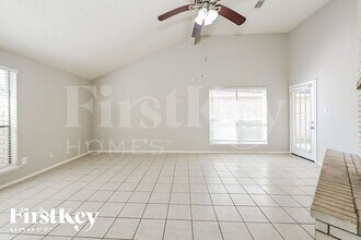 3009 Walnut Springs Dr in Katy, TX - Building Photo - Building Photo