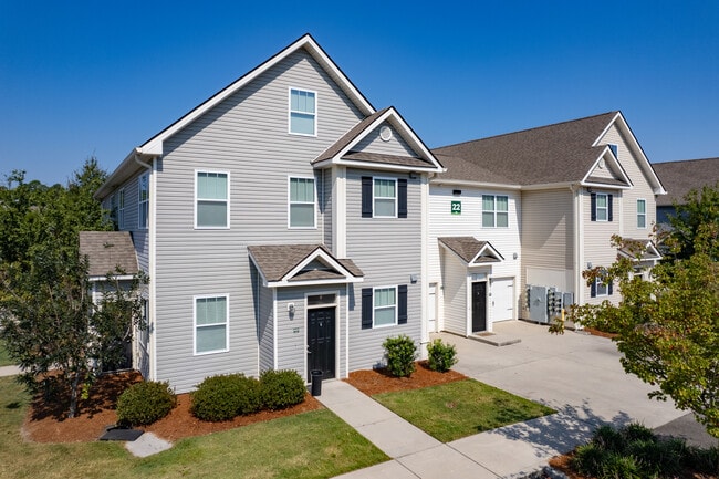 Basswood Landing Apartments