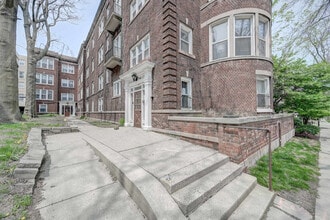 1927 N Prospect Ave in Milwaukee, WI - Building Photo - Building Photo