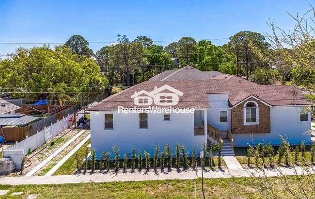 property at 528 Wideview Ave