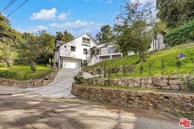 property at 7450 Palo Vista Dr