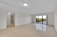 650 NE 149th St in North Miami, FL - Building Photo - Building Photo