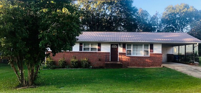 property at 99 Woodard Ave