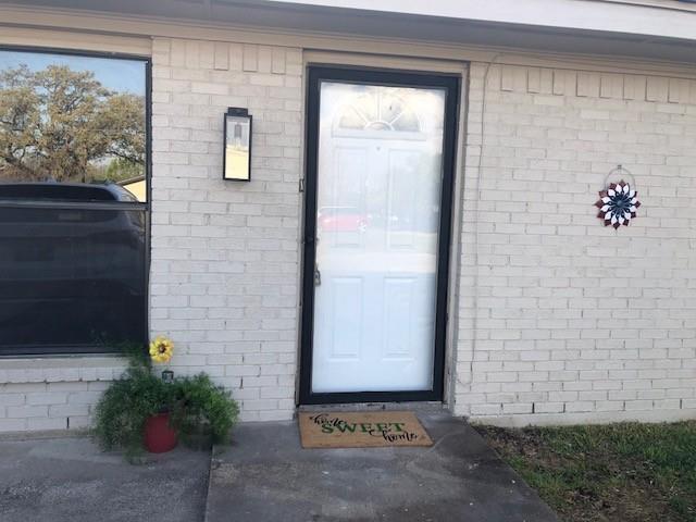 409 N Cedar St in Springtown, TX - Building Photo - Building Photo