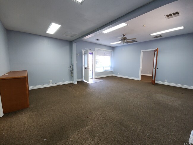 805 Walnut St in Red Bluff, CA - Building Photo - Building Photo