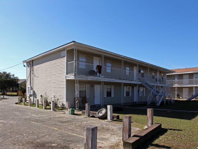 Dorothy Gill Apartments in Pascagoula, MS - Building Photo - Building Photo