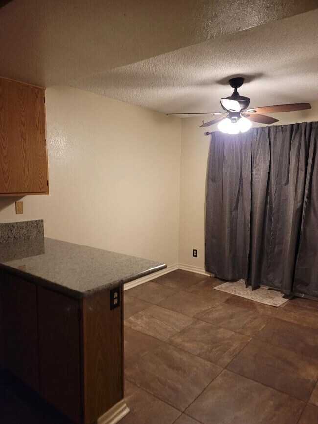 751 Higgins Rd, Unit 29 in Barstow, CA - Building Photo - Building Photo