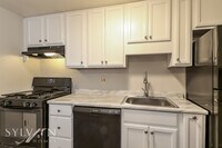 247 Hillary Dr photo'