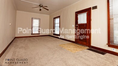 221 S Millwood Ave in Wichita, KS - Building Photo - Building Photo