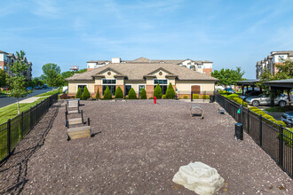 The Landing At Briarcliff Apartments in Kansas City, MO - Foto de edificio - Building Photo