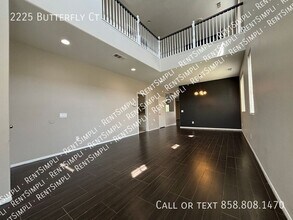 2225 Butterfly Ct in San Jacinto, CA - Building Photo - Building Photo