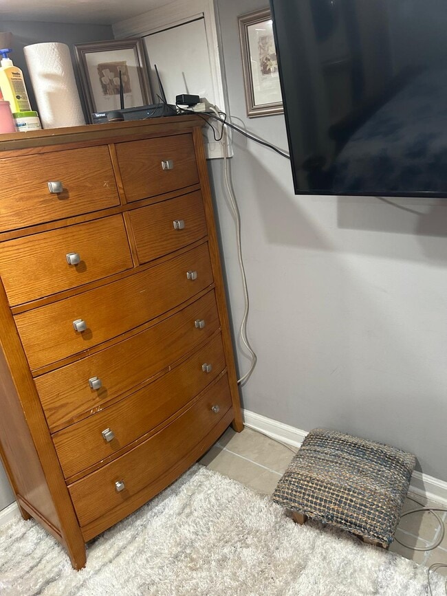 75 Carolina Ave in Newark, NJ - Foto de edificio - Building Photo