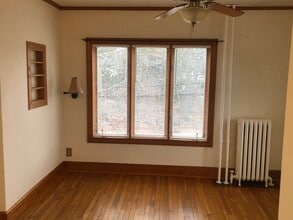 200 Park Ave, Unit Apartment 2 in Weymouth, MA - Building Photo - Building Photo