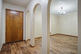 128 W Platt Dr in Yukon, OK - Building Photo - Building Photo