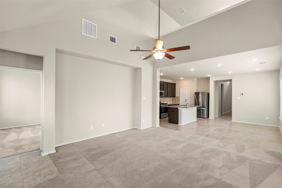 20202 Rainflower Bay Ln in Richmond, TX - Building Photo