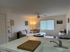 5552 Foxtail Loop in Carlsbad, CA - Building Photo - Building Photo