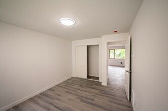 1451 E Republican St in Seattle, WA - Building Photo - Building Photo