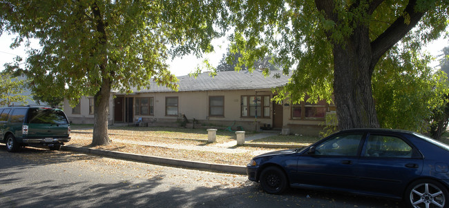 1824-1898 Fir Ave in Atwater, CA - Building Photo - Building Photo