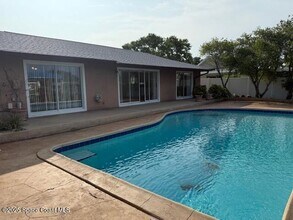 20 Crystal River Dr in Cocoa Beach, FL - Building Photo - Building Photo