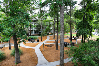 Georgetown Oaks in Savannah, GA - Foto de edificio - Building Photo