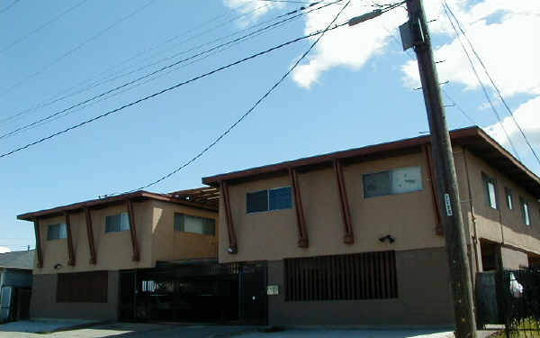 456 20th St in Richmond, CA - Foto de edificio - Building Photo