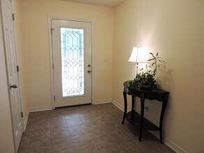952 Lake Dr in Niceville, FL - Building Photo - Building Photo
