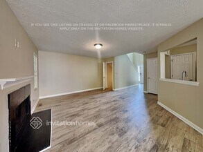 3221 Deer Pause Ln in Decatur, GA - Building Photo - Building Photo