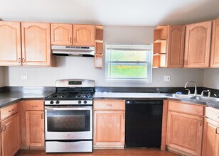 1634 W Huron St in Chicago, IL - Building Photo - Building Photo