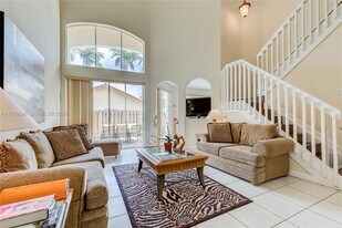 11264 NW 54th Terrace in Doral, FL - Building Photo