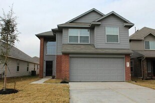 5619 Plantation Forest Dr in Katy, TX - Building Photo