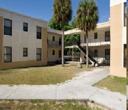 Cutler Manor Apartments in Miami, FL - Building Photo - Building Photo