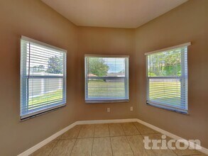 9 Point Pl in Palm Coast, FL - Foto de edificio - Building Photo