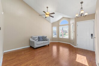 4325 Horizonpoint Dr in Colorado Springs, CO - Building Photo - Building Photo