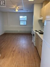 50 Scott St in St Thomas, ON - Building Photo - Building Photo