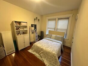 65 Burbank St, Unit 18 in Boston, MA - Building Photo - Building Photo