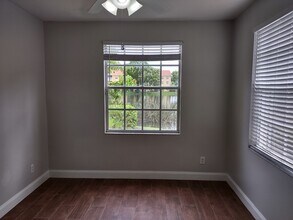 4620 Saint Croix Ln, Unit #9 in Naples, FL - Foto de edificio - Building Photo