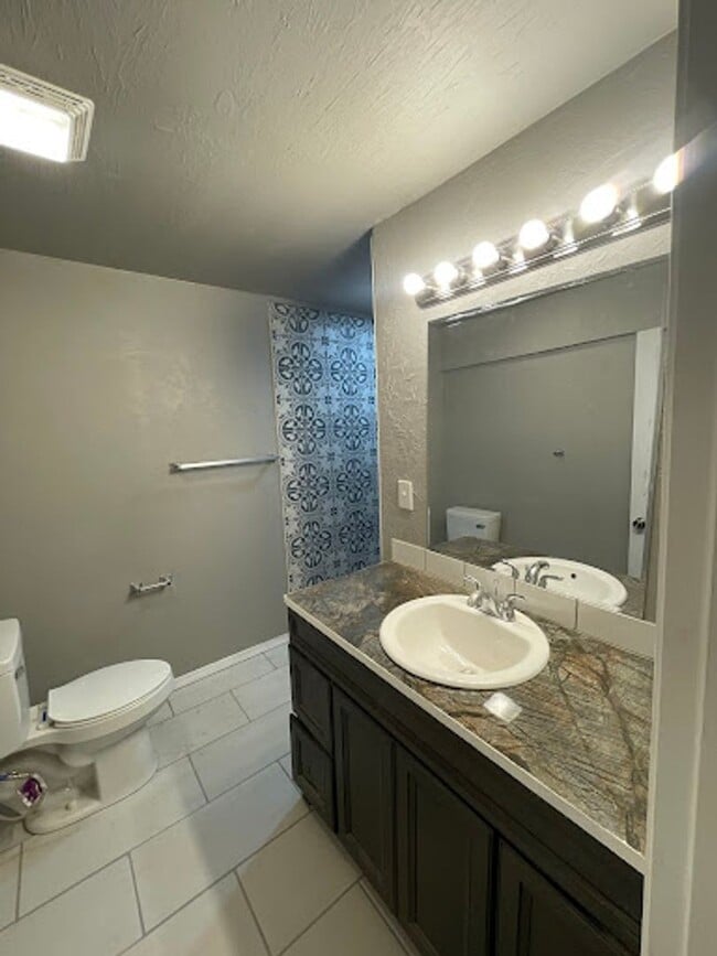 property at 328 S Xanthus Ave