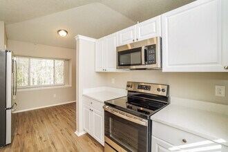 15155 Nighthawk Dr in Tampa, FL - Building Photo - Building Photo