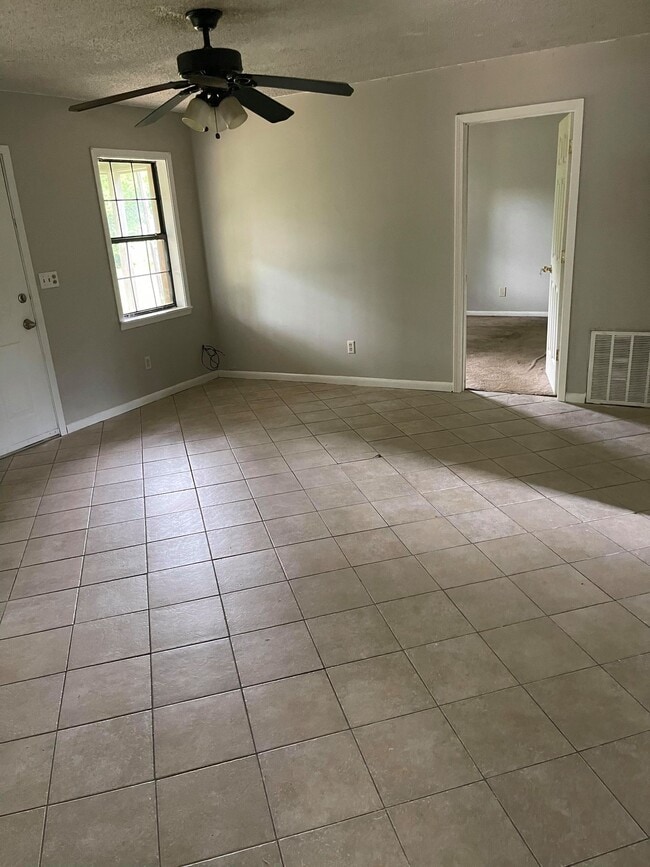 331 Co Rd 404 in Shannon, MS - Building Photo - Building Photo